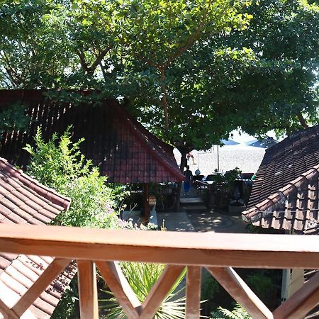 蓝星咖啡馆及山林小屋 艾湄湾 外观 照片